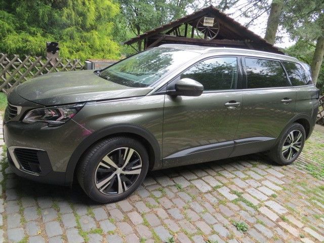 Peugeot 5008 36.900 km 16.900 &euro; Solingen 42653