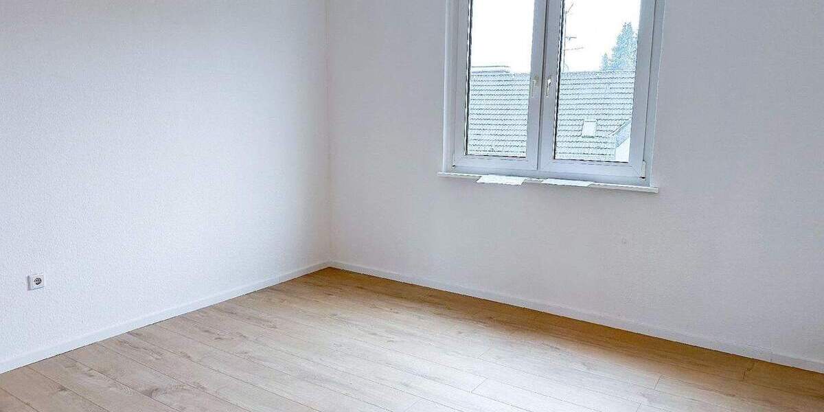 Etagenwohnung Radevormwald Bergerhof - 4 Zimmer, 110 m&sup2;, 800&euro; | Angebot:25729819