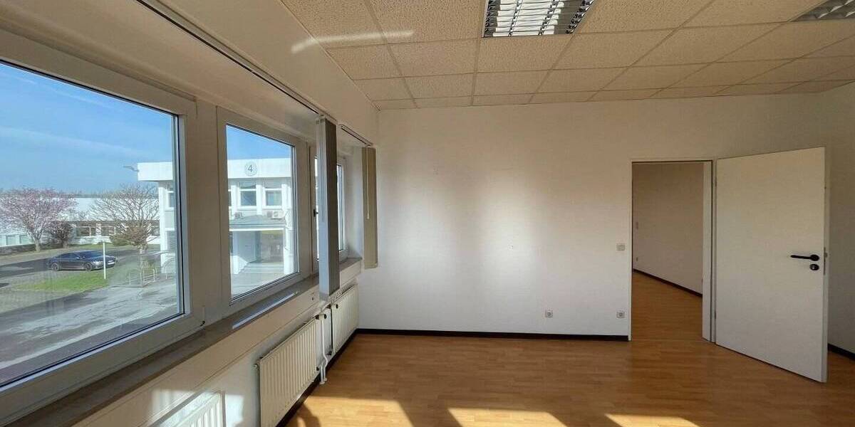 Gewerbeobjekt Langenfeld Richrath - 2.460&euro; | Angebot:23960767