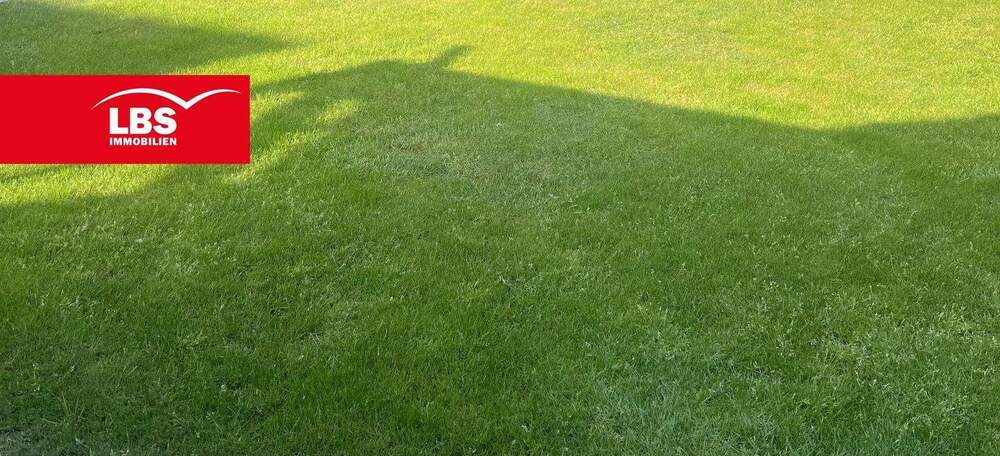 Grundstück in Immigrath mit Vorbescheid. zimmer