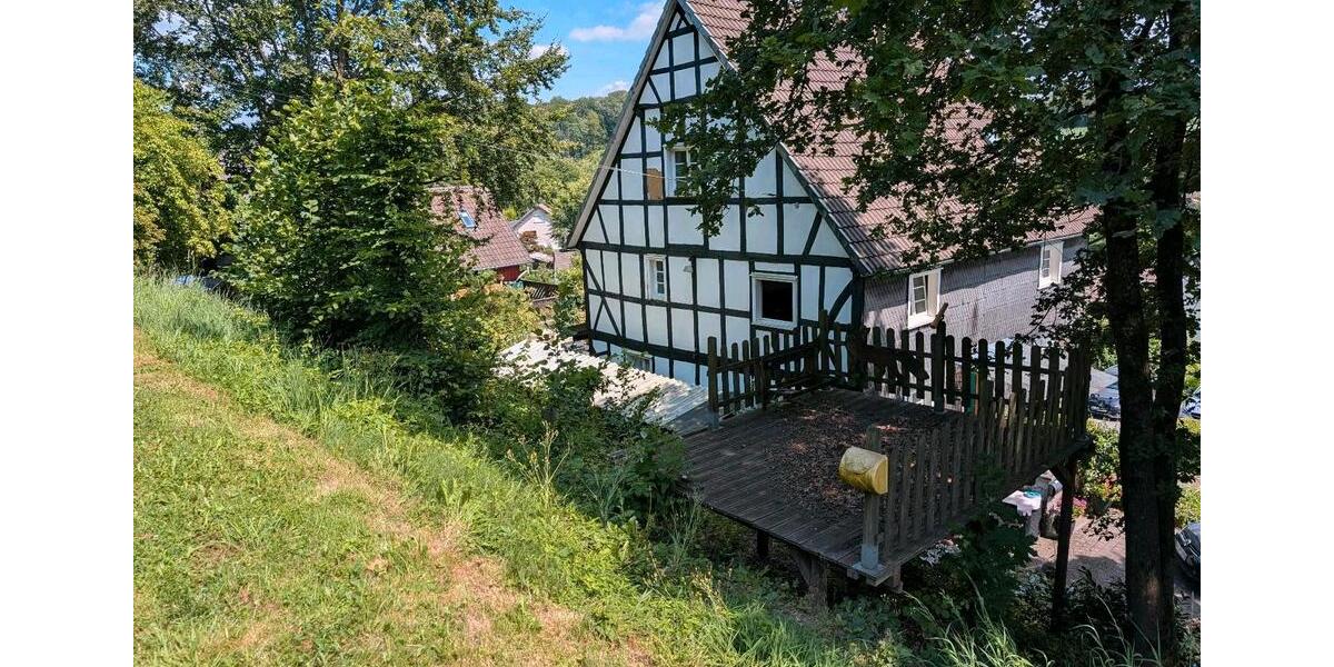 Einfamilienhaus Engelskirchen - 6 Zimmer, 190 m&sup2;, 399.000&euro; | Angebot:26990493