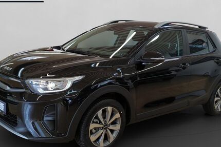 Kia Stonic 5.950 km 18.350 &euro; Leverkusen 51381
