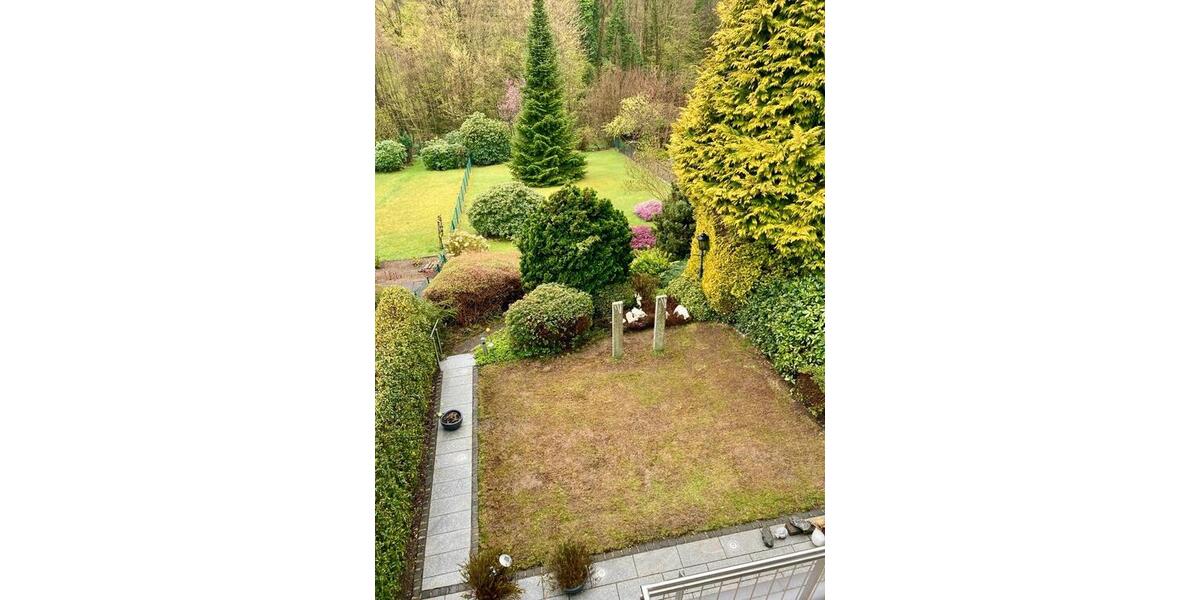 Doppelhaushälfte Remscheid Reinshagen - 8 Zimmer, 140 m&sup2;, 1.750&euro; | Angebot:25961564