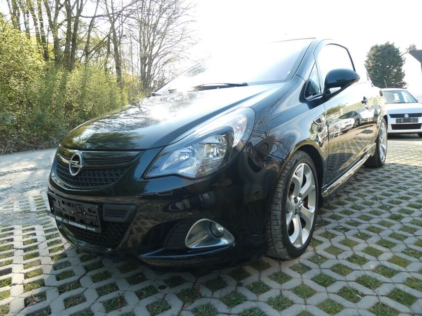 Opel Corsa 113.000 km 8.890 € Hilden 40724