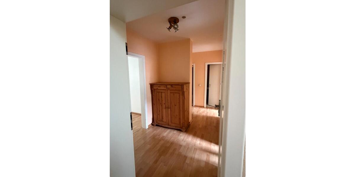 Erdgeschoßwohnung Monheim am Rhein - 3 Zimmer, 70 m&sup2;, 240.000&euro; | Angebot:26497445
