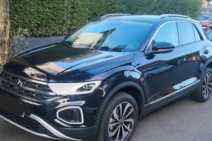 VW T-Roc 24.500 km 22.400 &euro; Solingen 42697