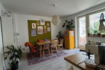 Sanierte 2-Zimmer plus Wohnküche ab 01.02 - Möbelübernahme möglich 2 zimmer