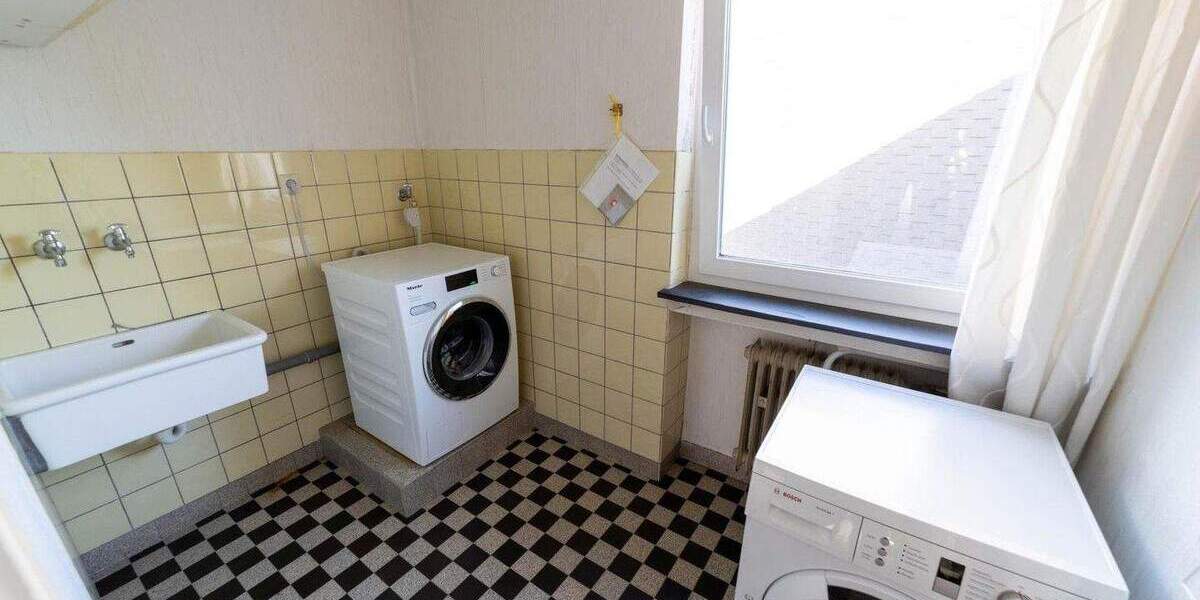 Hochwertiges Stadthaus Mehrgenerationenhaus im Zentrum Remscheids mit schönem Garten (maklerfrei) 1 zimmer