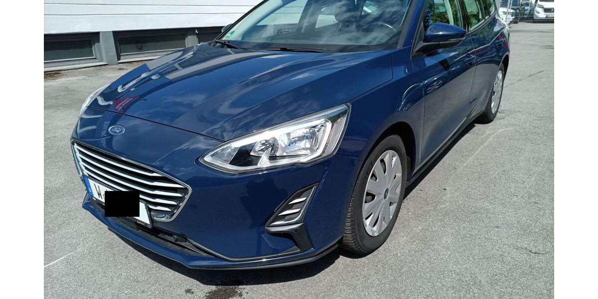 Ford Focus 83.000 km 8.500 &euro; Wuppertal 42281