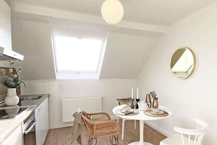 Wohnung zum Kaufen in Düsseldorf 465.000 € 125.91 m² 4 zimmer