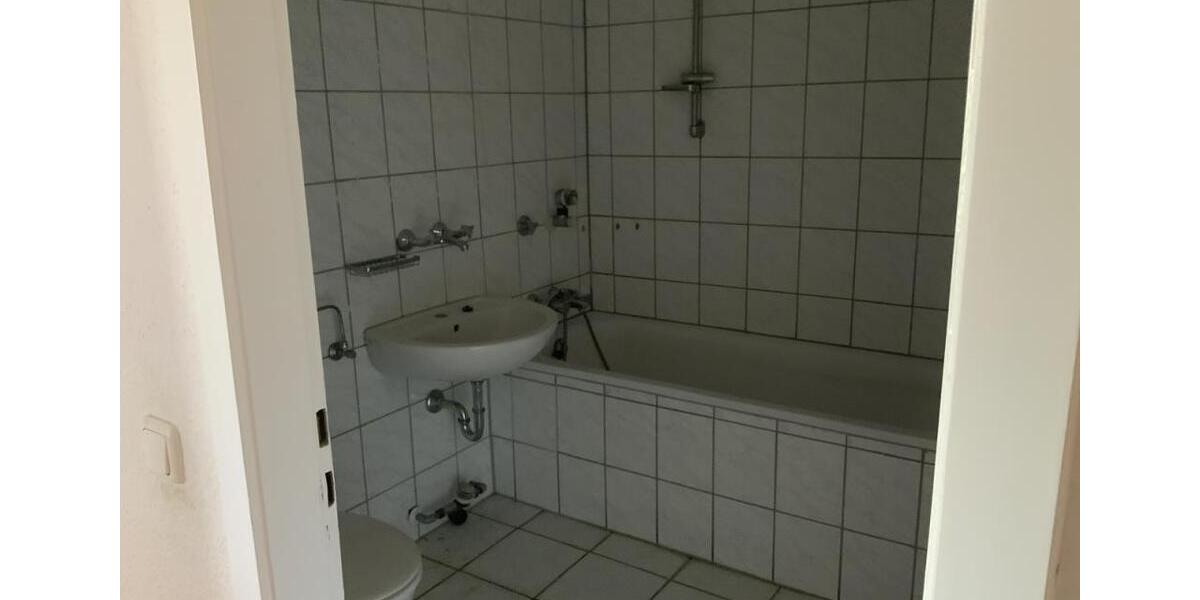 Etagenwohnung Monheim am Rhein - 3 Zimmer, 74 m&sup2;, 933&euro; | Angebot:25255754