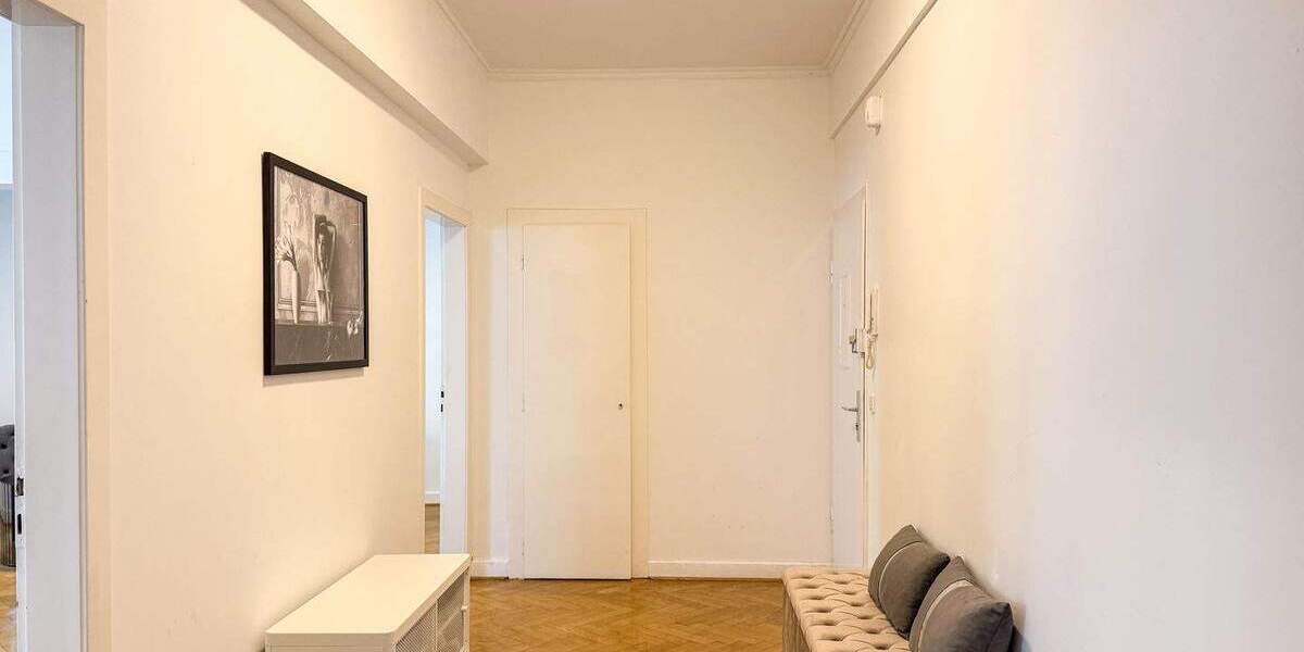 Etagenwohnung Düsseldorf Carlstadt - 3 Zimmer, 90 m&sup2;, 595.000&euro; | Angebot:25288952