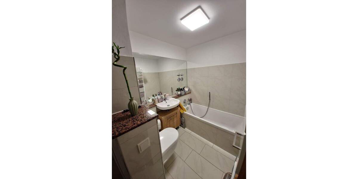 Etagenwohnung Bergisch Gladbach Gronau - 4 Zimmer, 95 m&sup2;, 259.000&euro; | Angebot:25862085