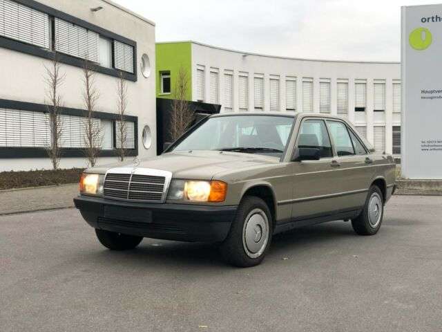 Mercedes-Benz 190 128.010 km 7.490 &euro; Langenfeld 40764