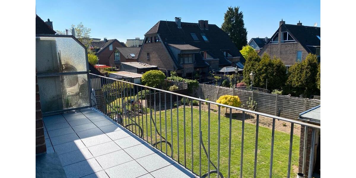 Dachgeschoßwohnung Hilden - 2 Zimmer, 60 m&sup2;, 960&euro; | Angebot:26341655