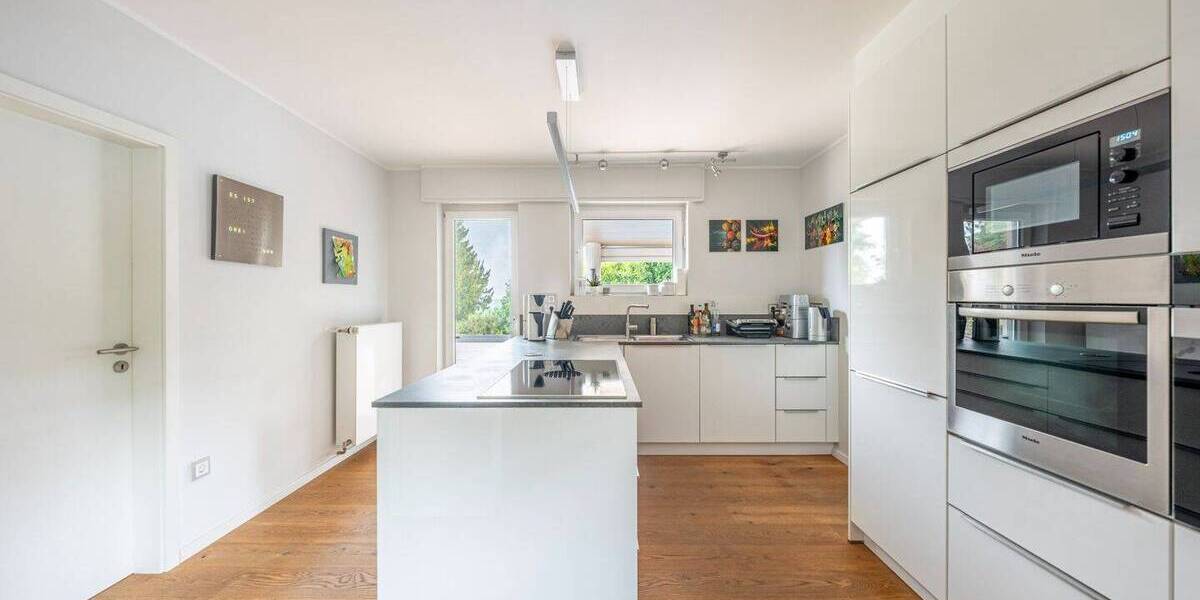 Einfamilienhaus Remscheid Süd - 8 Zimmer, 260 m&sup2;, 1.150.000&euro; | Angebot:26805125
