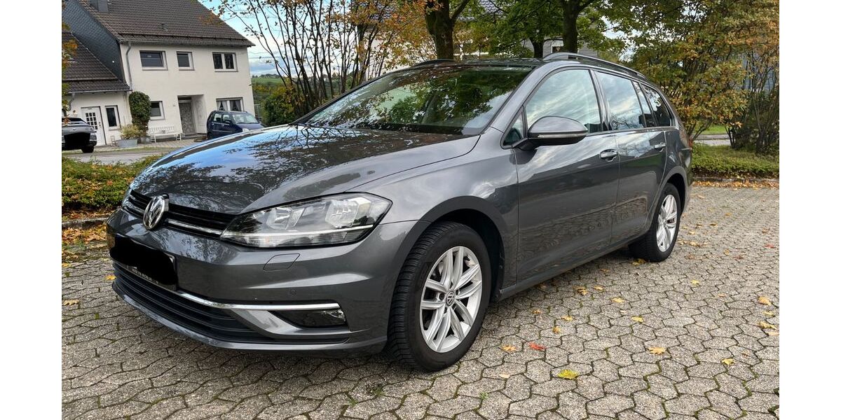 VW Golf 90.507 km 13.300 &euro; Wermelskirchen 42929