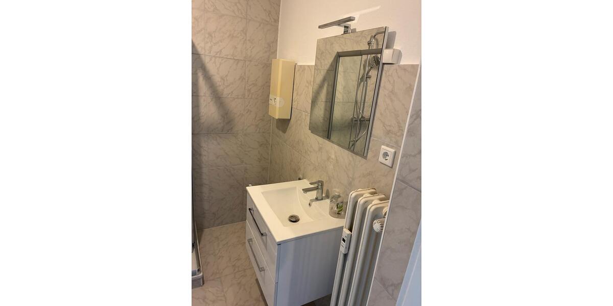 Etagenwohnung Düsseldorf Derendorf - 3 Zimmer, 70 m&sup2;, 1.200&euro; | Angebot:26362632