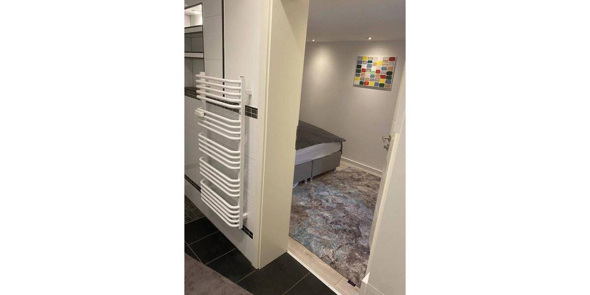 Etagenwohnung Düsseldorf Grafenberg - 2 Zimmer, 72 m&sup2;, 1.190&euro; | Angebot:26833831