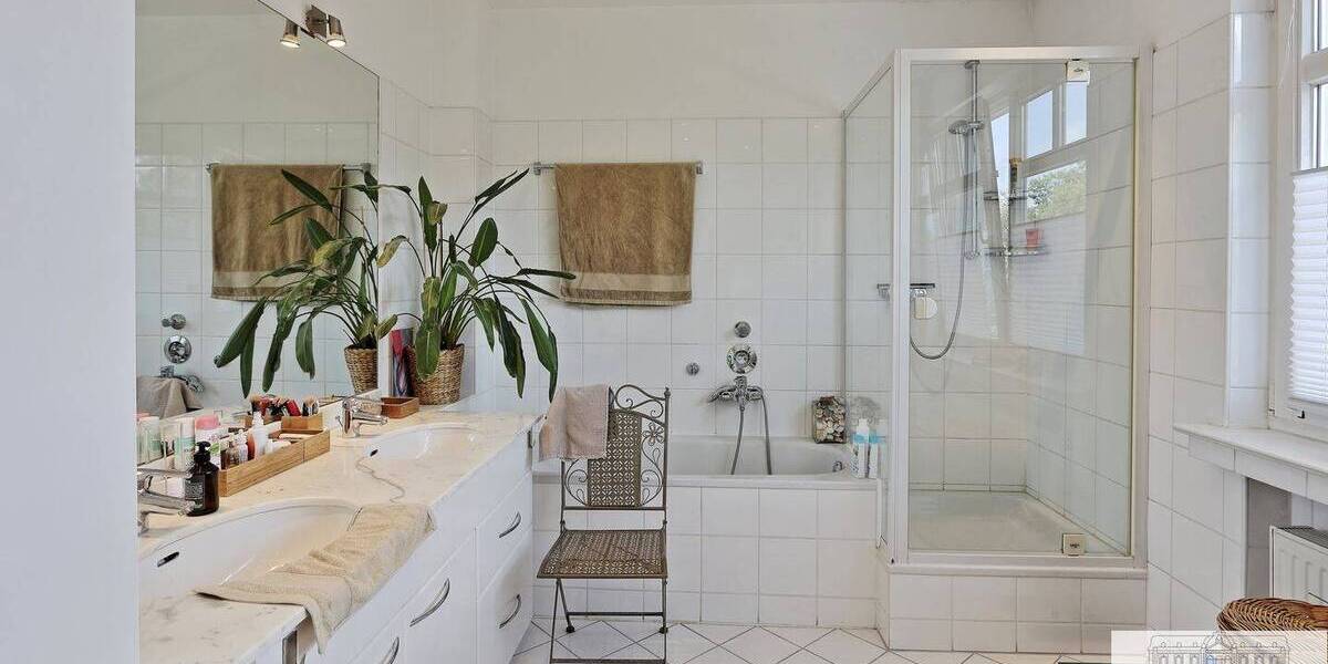 Exklusive Wohnoase mit Gartenidyll: Ein Refugium für Anspruchsvolle 6 zimmer