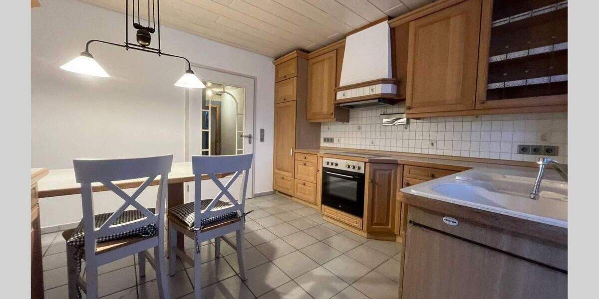 Exklusive 2,5 Zimmer Erdgeschosswohnung mit Kamin und Terrasse in ruhiger Lage von Rönsahl! 2 zimmer