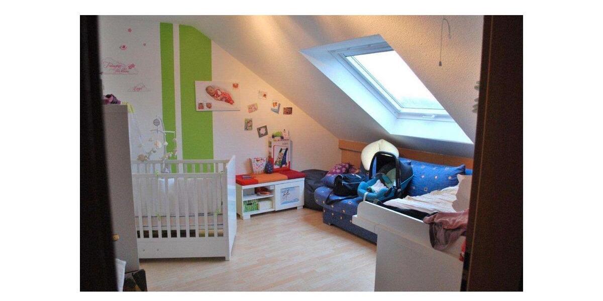 3 Zimmer Dachgeschoss Wohnung von Privat 3 zimmer