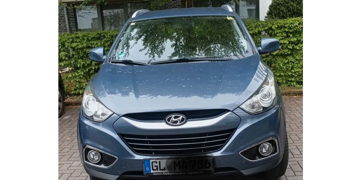 Hyundai ix35 99.500 km 7.500 &euro; Bergisch Gladbach 51427
