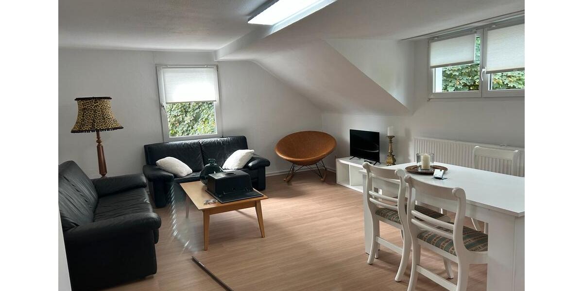 Dachgeschoßwohnung Wermelskirchen - 4 Zimmer, 95 m&sup2;, 650&euro; | Angebot:26459040