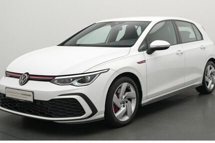 VW Golf 24.307 km 29.980 &euro; Leverkusen 51379