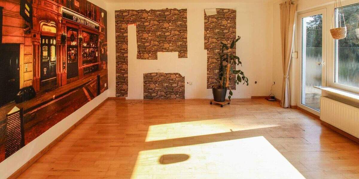 Ruhiges Familienidyll in Sackgassenlage - 5-Zi.-EFH mit Doppelgarage in Radevormwald 5 zimmer