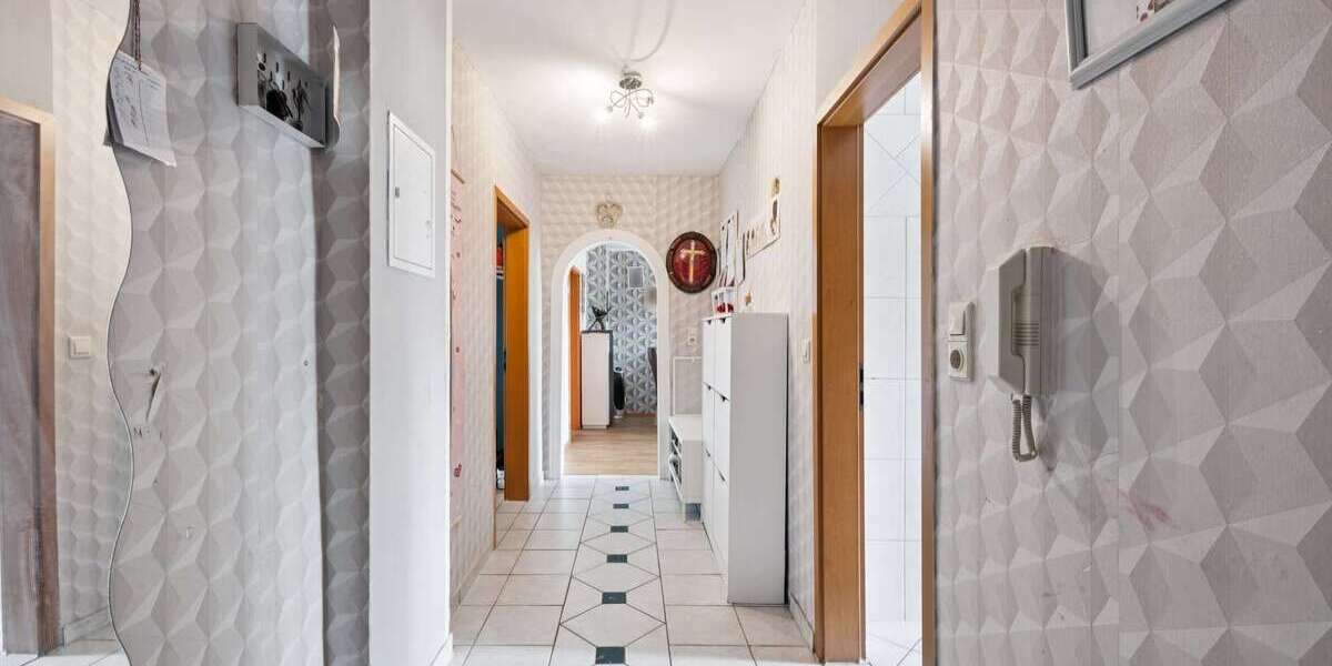 Wohnung zum Kaufen in Wuppertal 184.999 € 102 m² 4 zimmer