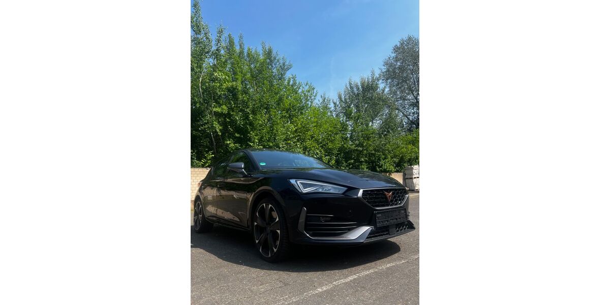 Cupra Leon 47.000 km 20.700 &euro; Leverkusen 51373