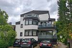 Hochwertige 3-Zimmerwohnung in Toplage mit Küche und Stellplatz!
