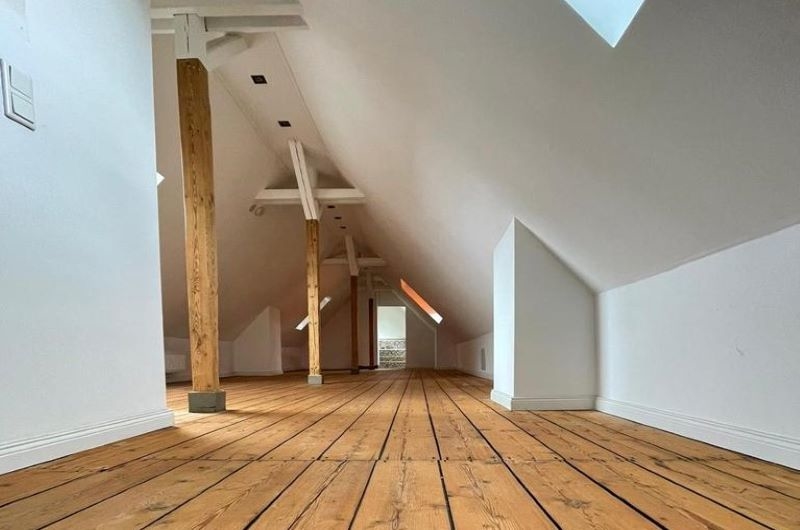 Helle Maisonette-Dachgeschosswohnung in der Nordstadt! 2 zimmer