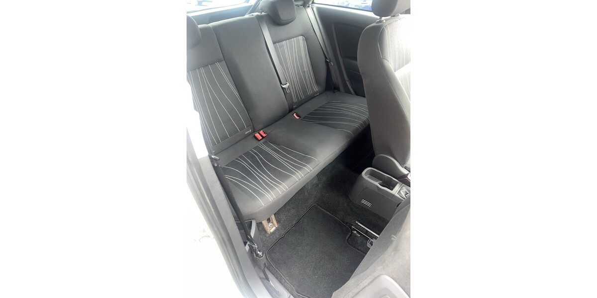 Opel Corsa D 179.000 km 2.500 € Solingen 42651