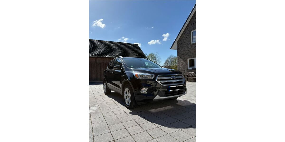 Ford Kuga 83.000 km 12.500 &euro; Overath 51491