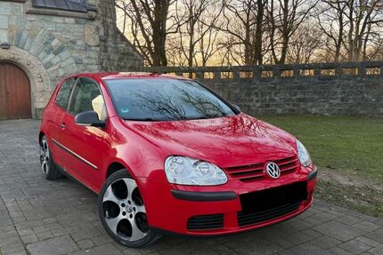 VW Golf 126.000 km 2.790 &euro; Remscheid 42853