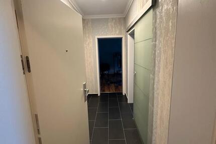 Wohnung – frisch renoviert & bezugsfrei