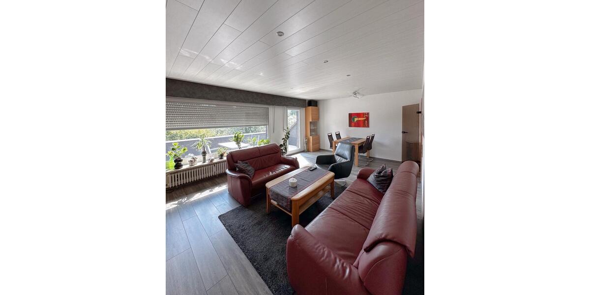 Dachgeschoßwohnung Halver - 4 Zimmer, 105 m&sup2;, 198.000&euro; | Angebot:27298978