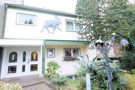 Reihenendhaus der Extraklasse - mit Sauna, Kamin & großzügigem Garten 7 zimmer