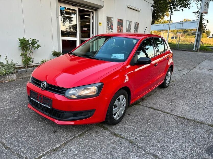VW Polo 52.000 km 6.995 € Köln 51107
