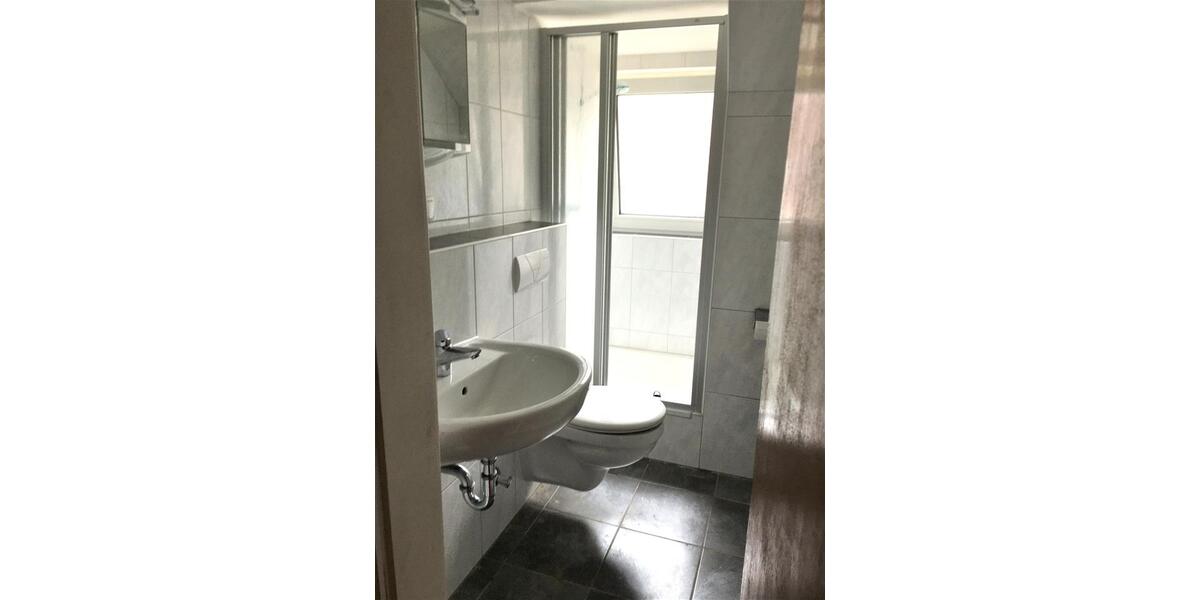 Gemütliche 2,5-Zimmer Dachgeschosswohnung- ruhige Lage Halver 2.5 zimmer