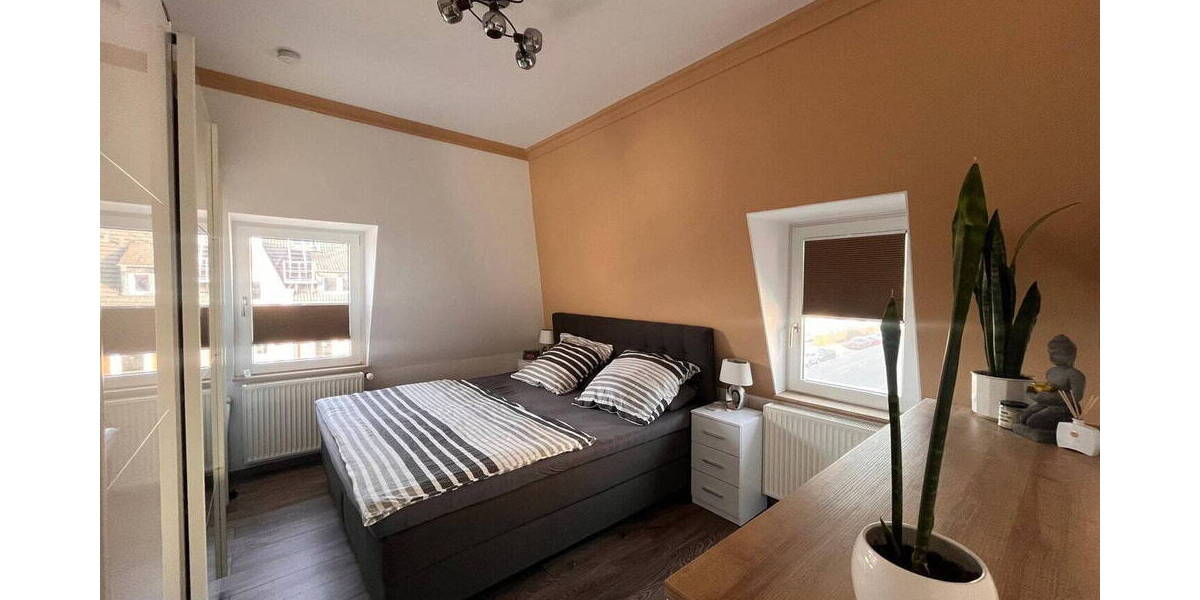 Etagenwohnung Bergisch Gladbach Kaule - 2 Zimmer, 80 m&sup2;, 390.000&euro; | Angebot:26377232