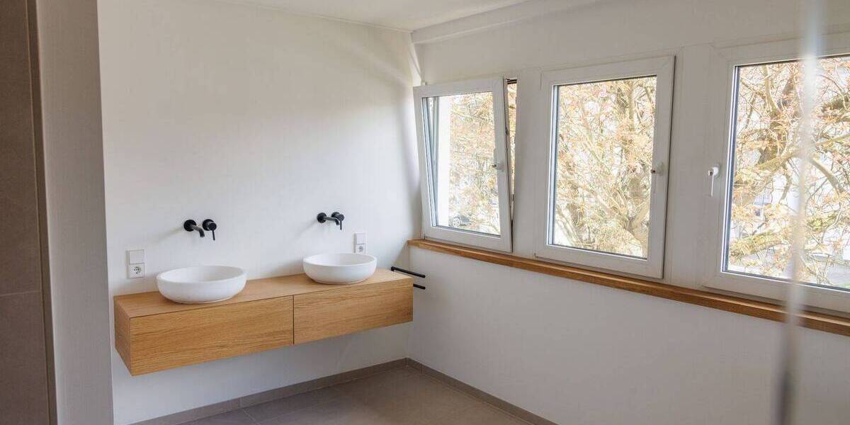 Einfamilienhaus Leverkusen Schlebusch - 8 Zimmer, 370 m&sup2;, 1.599.000&euro; | Angebot:26926981