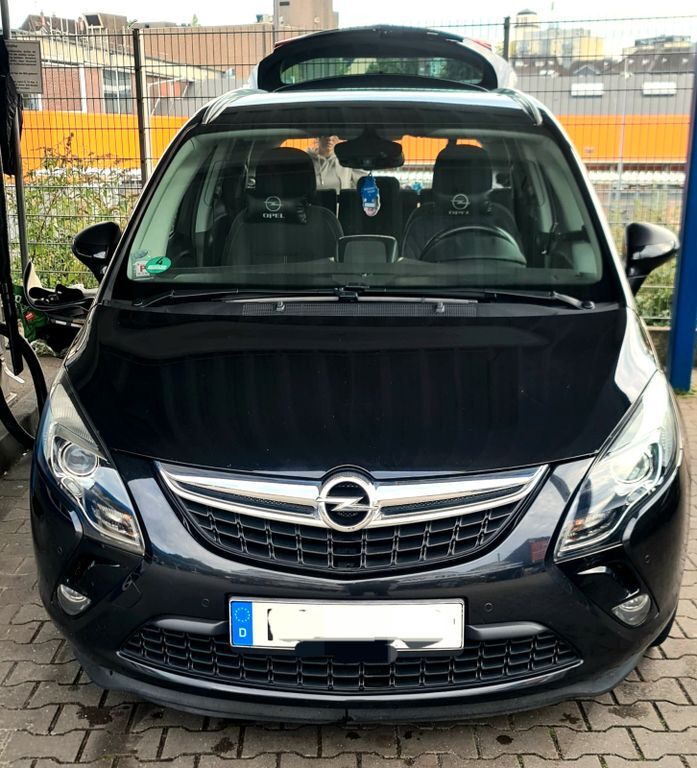 Opel Zafira Tourer 149.950 km 7.900 € Remscheid 42859