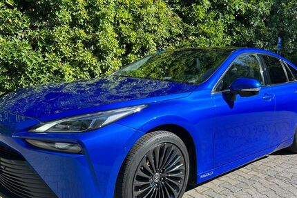 Toyota Mirai 51.000 km 13.490 &euro; Wuppertal 42281