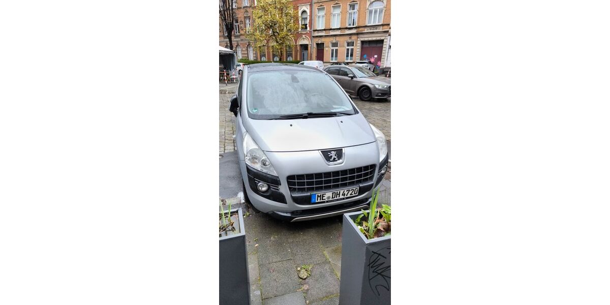 Peugeot 3008 214.000 km 4.000 &euro; Düsseldorf 40233