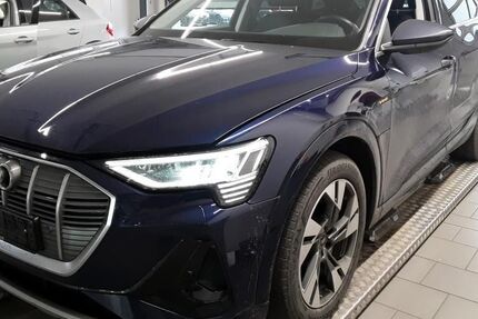 Audi e-tron 40.918 km 37.459 &euro; Hagen 58091