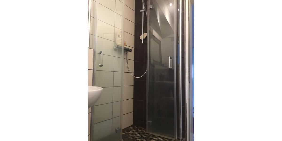 Terrassenwohnung Bergisch Gladbach Alt-Frankenforst - 2 Zimmer, 60 m&sup2;, 900&euro; | Angebot:26515542