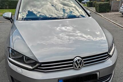 VW Golf Sportsvan 117.000 km 9.400 &euro; Ratingen 40885